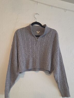 Garage Light Gray Cable-Knit Half-Zip Cropped Sweatshirt